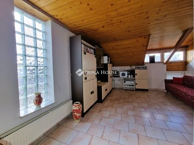 Eladó ház Budapest XVII. kerület 200 nm