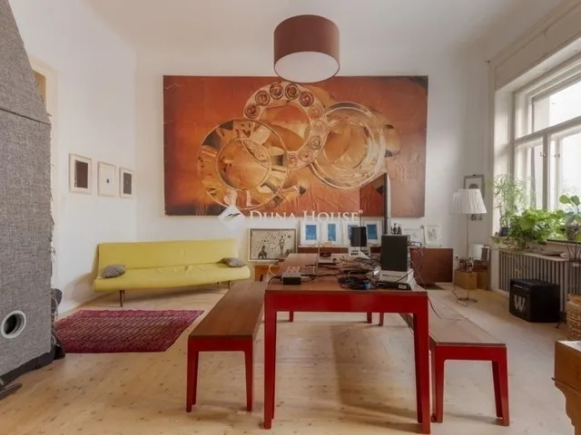 Eladó lakás Budapest VI. kerület 100 nm