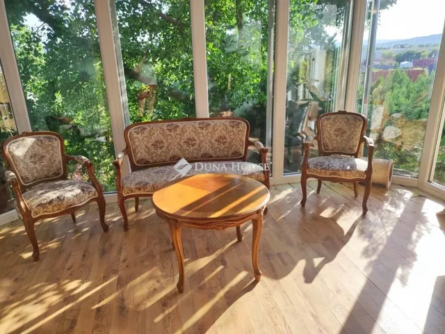 Eladó ház Budaörs 240 nm