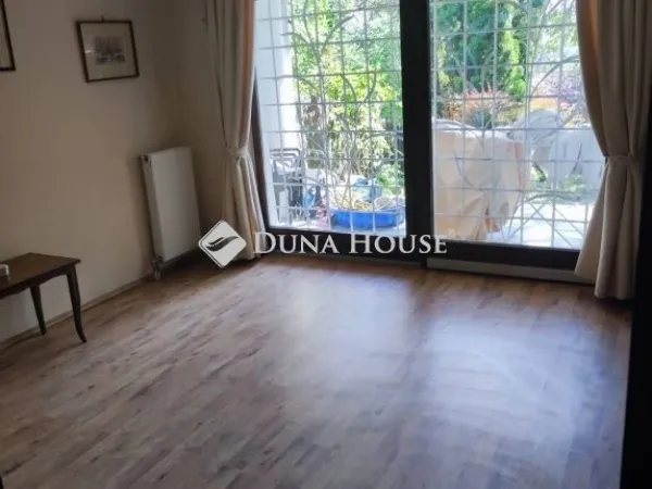Eladó ház Budaörs 240 nm