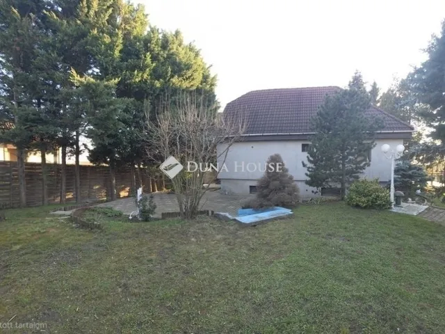 Eladó ház Érd 198 nm