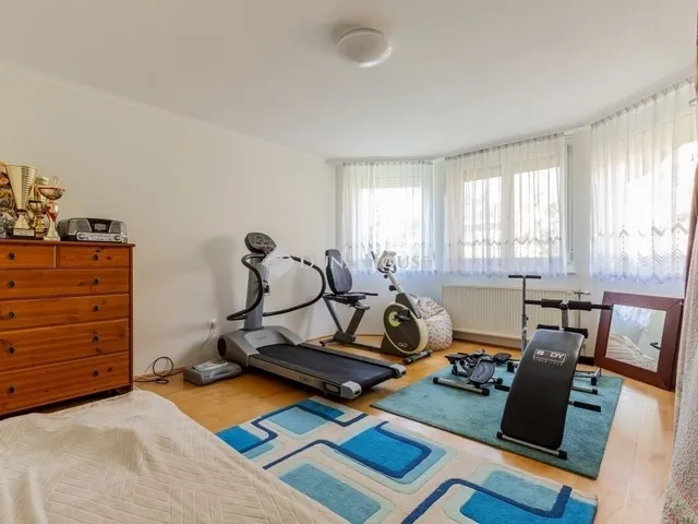 Eladó ház Budapest II. kerület 443 nm