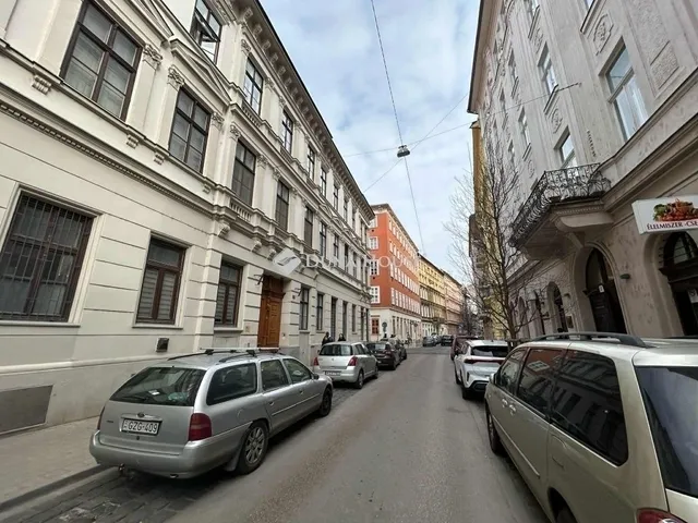 Eladó lakás Budapest VIII. kerület 57 nm