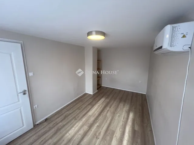 Eladó ház Budapest III. kerület 162 nm