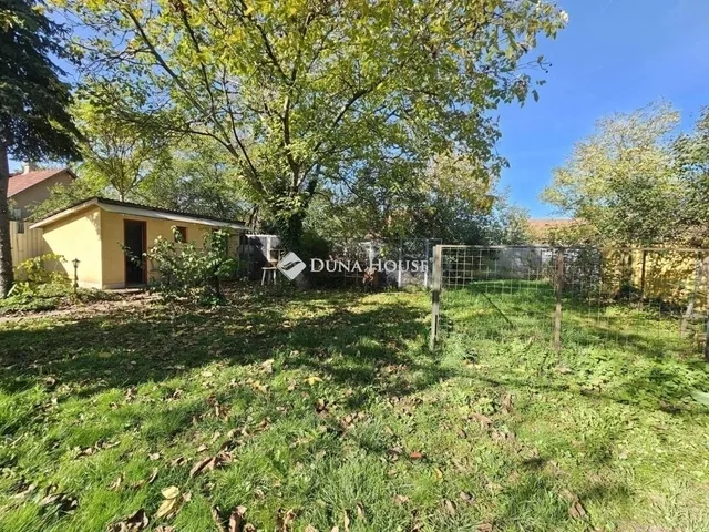 Eladó ház Budapest XVIII. kerület 263 nm