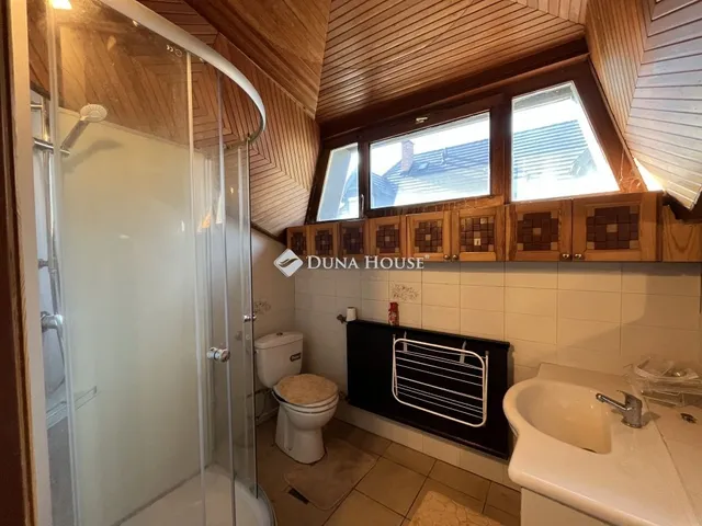 Eladó ház Budaörs 190 nm