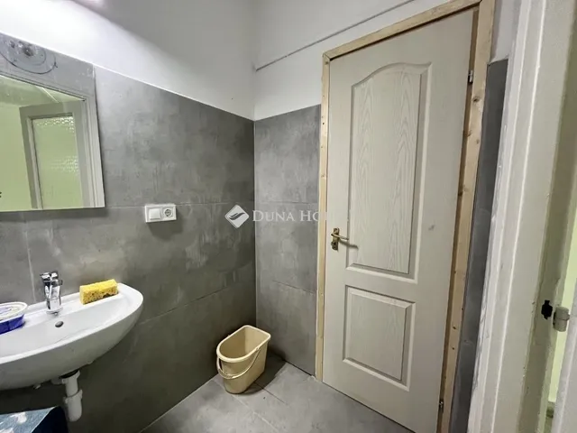 Eladó kereskedelmi és ipari ingatlan Budapest VIII. kerület 115 nm