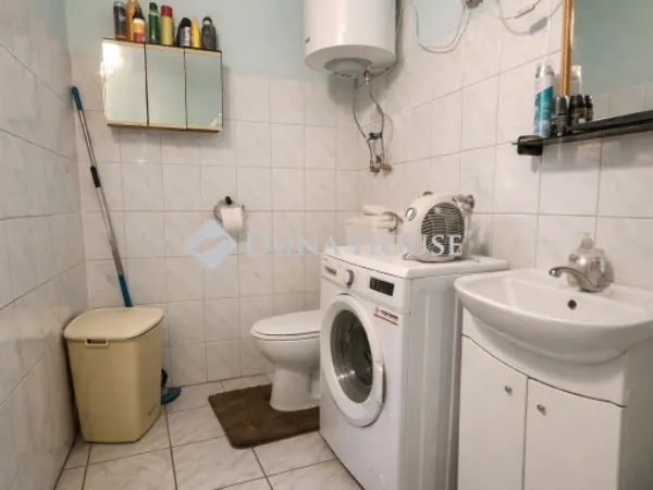 Eladó ház Üllő 65 nm