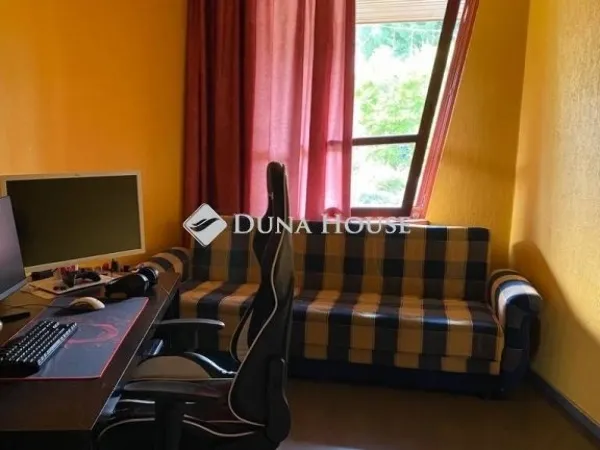 Eladó ház Diósd 300 nm