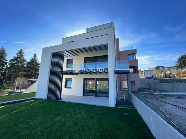 Eladó lakás Budapest XI. kerület 187 nm