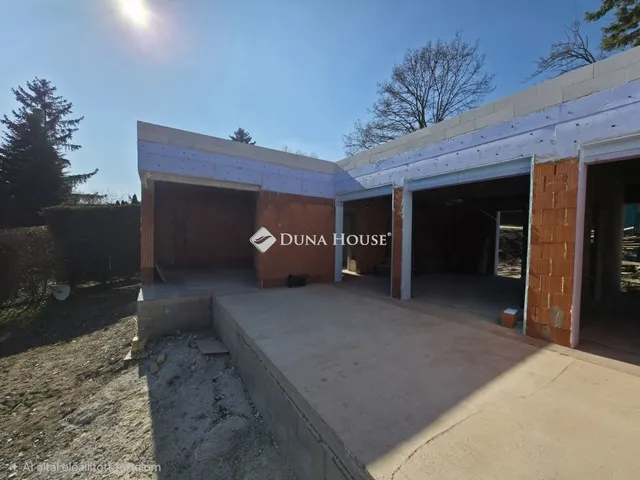 Eladó ház Diósd 145 nm