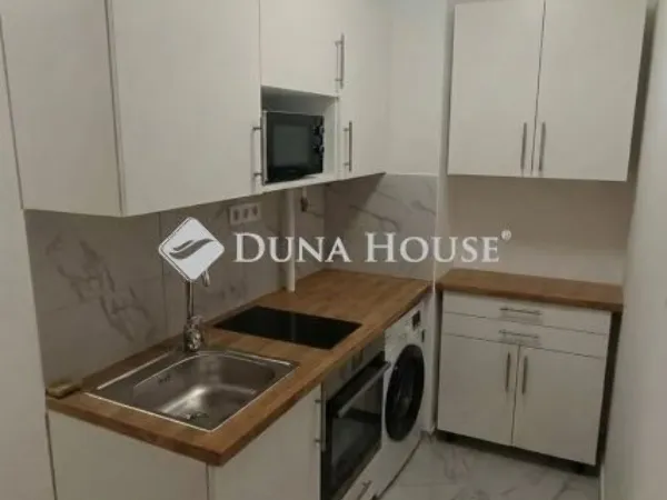 Eladó lakás Budapest XV. kerület 35 nm