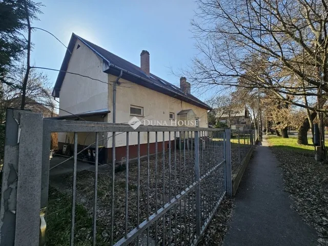 Eladó ház Budapest XIV. kerület 190 nm