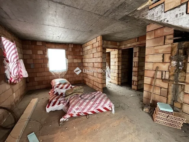 Eladó ház Monor 82 nm