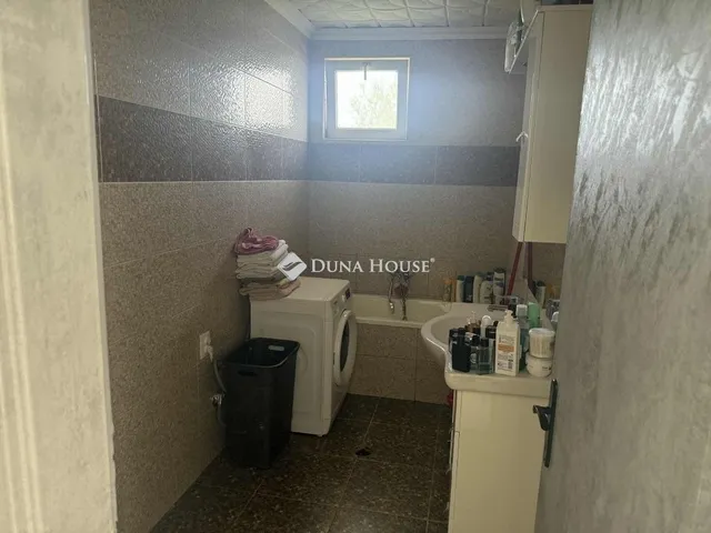 Eladó ház Érd 72 nm