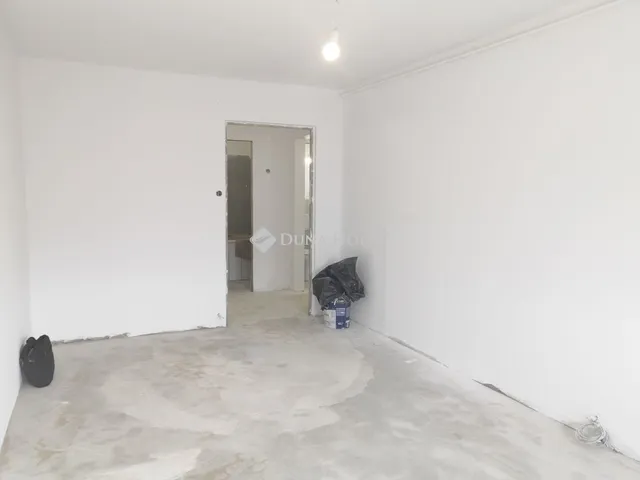 Eladó lakás Budapest III. kerület 49 nm