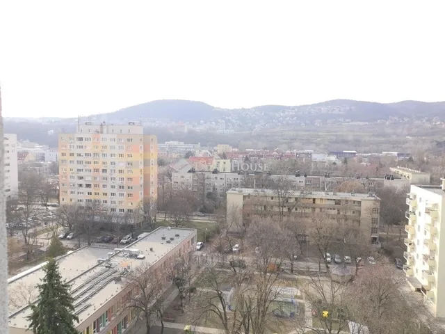 Eladó lakás Budapest III. kerület 49 nm