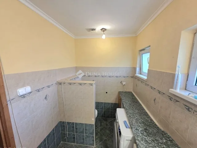 Eladó ház Fót 190 nm