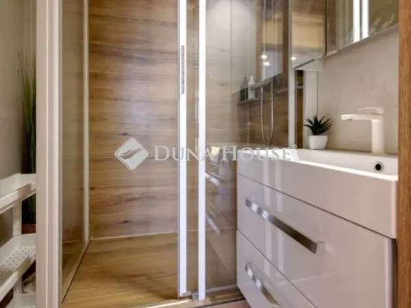 Eladó lakás Budaörs 71 nm