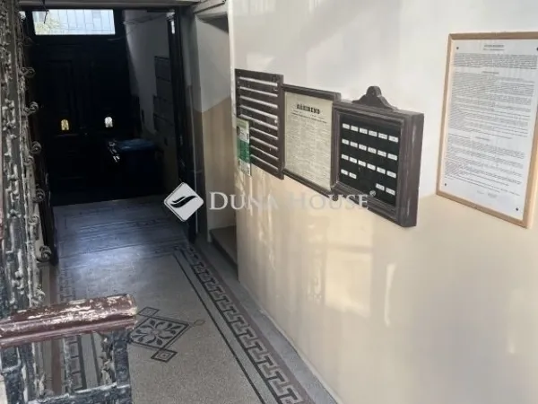 Eladó lakás Budapest II. kerület 35 nm