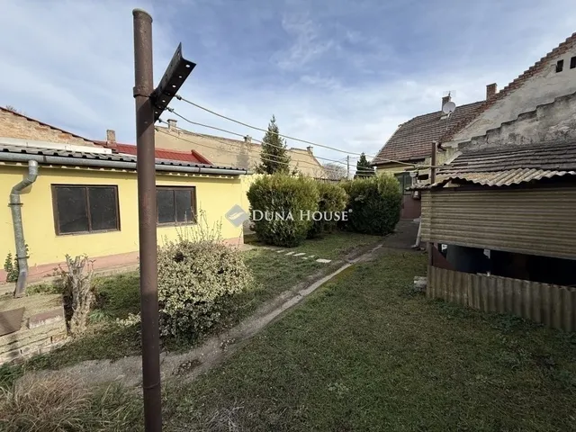 Eladó ház Budapest XX. kerület 70 nm