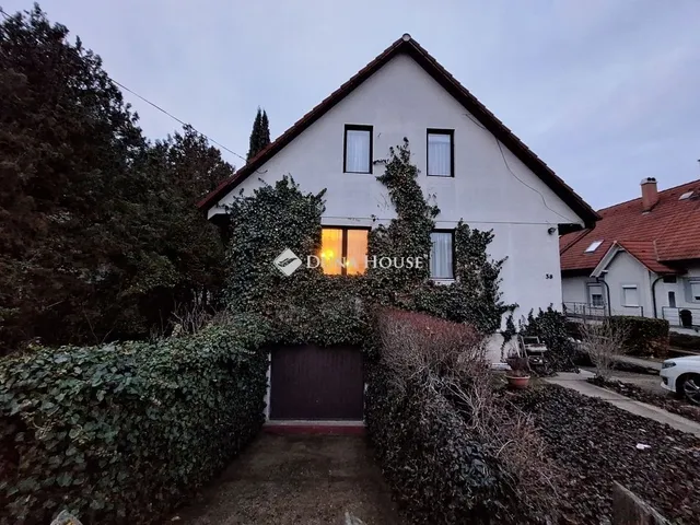 Eladó ház Budapest XVI. kerület, Kisszentmihály 180 nm