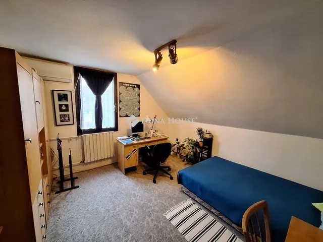 Eladó ház Budapest XVI. kerület, Kisszentmihály 180 nm