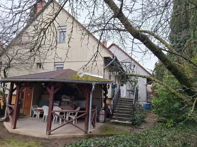 Eladó ház Budapest XVI. kerület, Kisszentmihály 180 nm