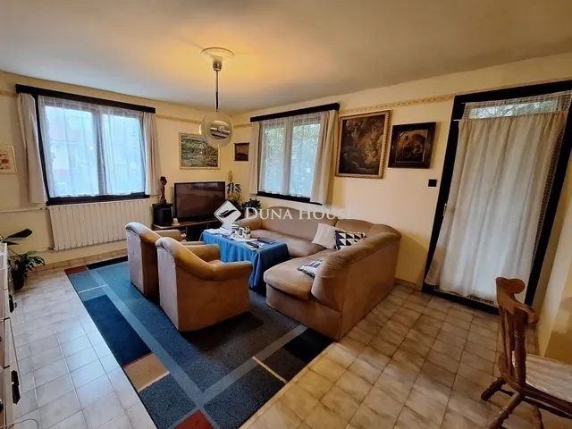 Eladó ház Budapest XVI. kerület, Kisszentmihály 180 nm