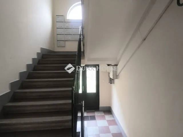 Eladó kereskedelmi és ipari ingatlan Budapest XIII. kerület, Angyalföld 87 nm