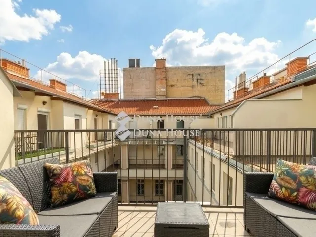 Eladó lakás Budapest VI. kerület, Nagykörúton kívüli terület 88 nm