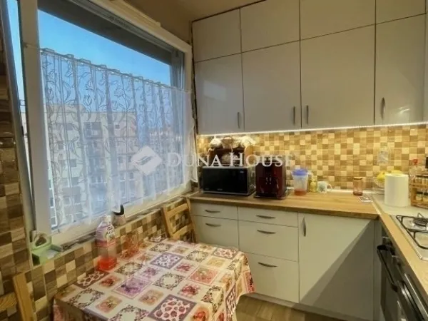 Eladó lakás Budapest X. kerület 68 nm