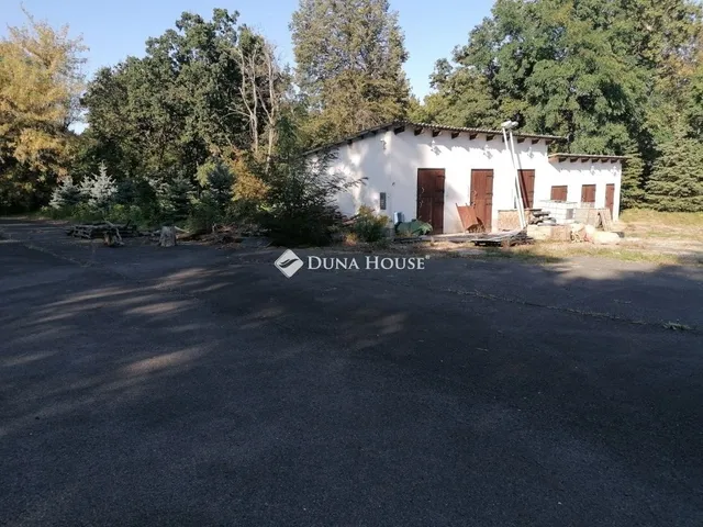 Eladó telek Mogyoród 15600 nm