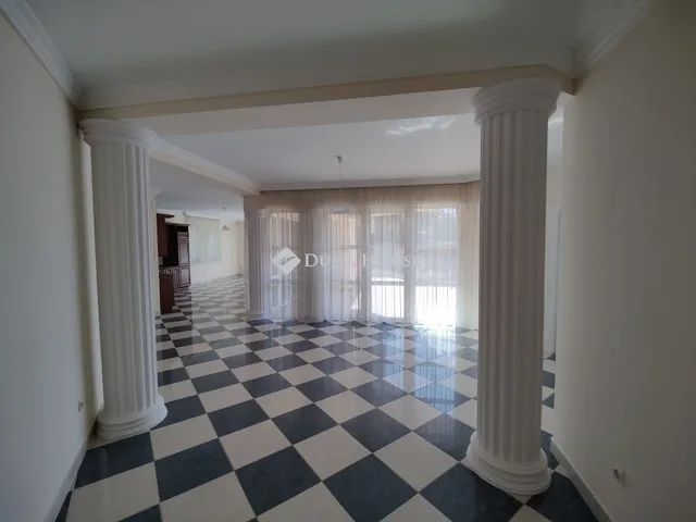 Eladó ház Budapest XVIII. kerület, Erzsébettelep 280 nm