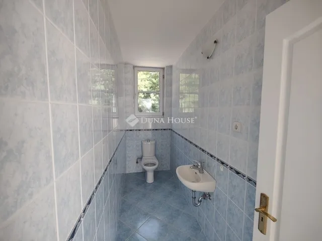 Eladó ház Budapest XVIII. kerület, Erzsébettelep 280 nm