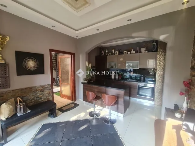 Eladó ház Budapest XV. kerület 148 nm