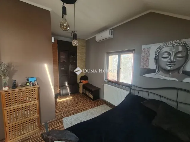 Eladó ház Budapest XV. kerület 148 nm