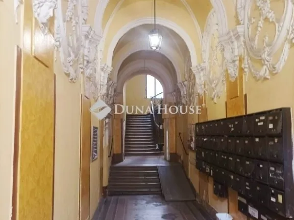 Eladó lakás Budapest VIII. kerület 125 nm