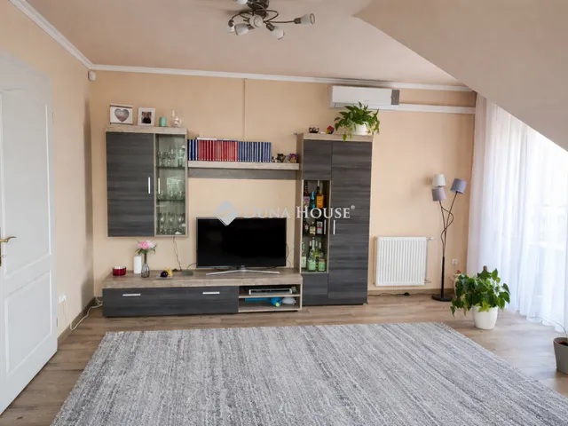 Eladó lakás Budapest XVII. kerület 76 nm