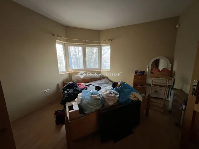 Eladó ház Érd 240 nm