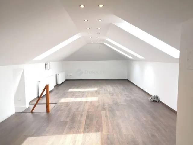 Eladó ház Vecsés 145 nm