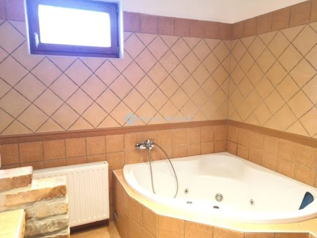 Eladó ház Vecsés 145 nm