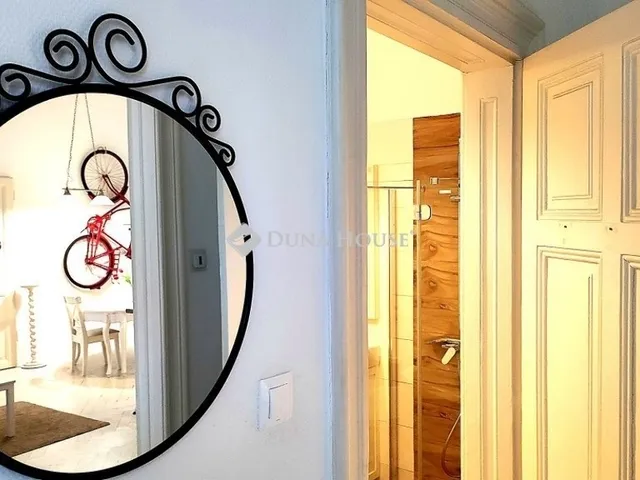 Eladó lakás Budapest V. kerület, Belváros 76 nm