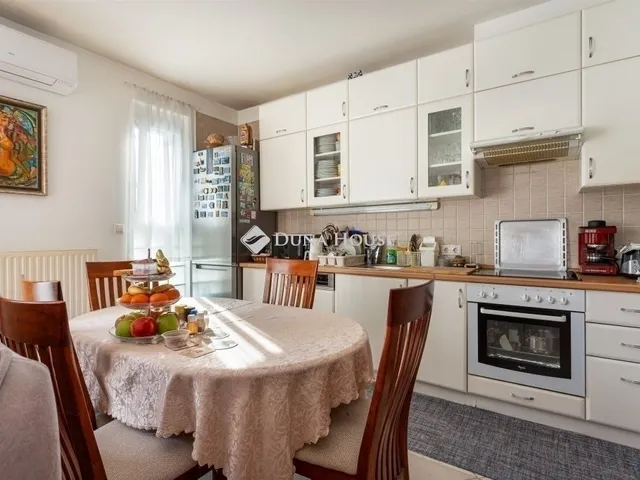 Eladó lakás Budapest XIII. kerület 70 nm