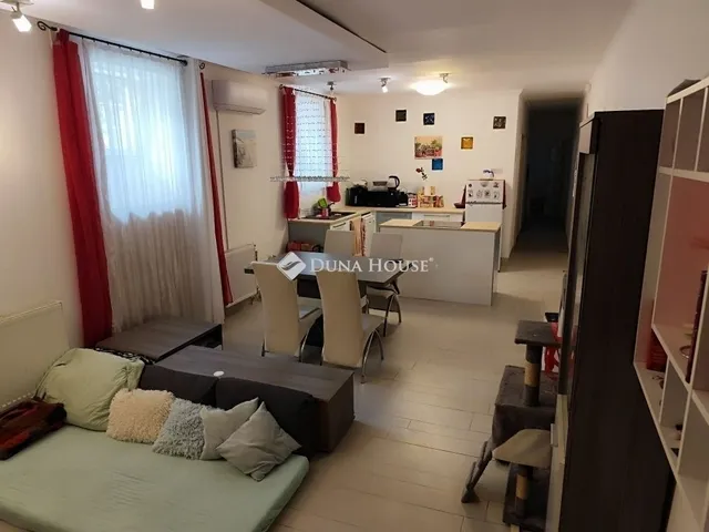 Eladó lakás Budapest XIII. kerület 81 nm