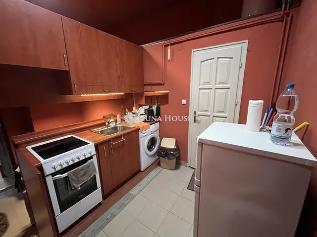 Eladó kereskedelmi és ipari ingatlan Budapest VII. kerület 47 nm