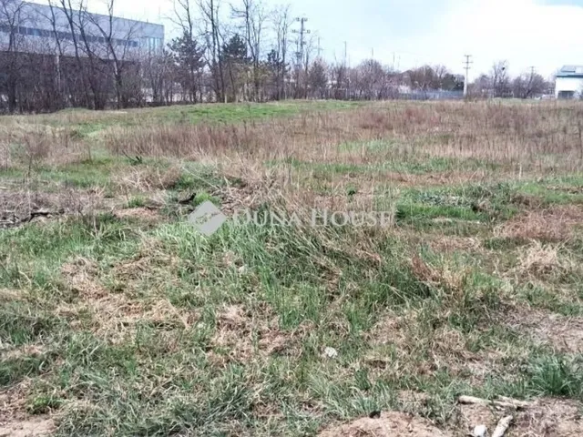 Eladó kereskedelmi és ipari ingatlan Gyál 6063 nm