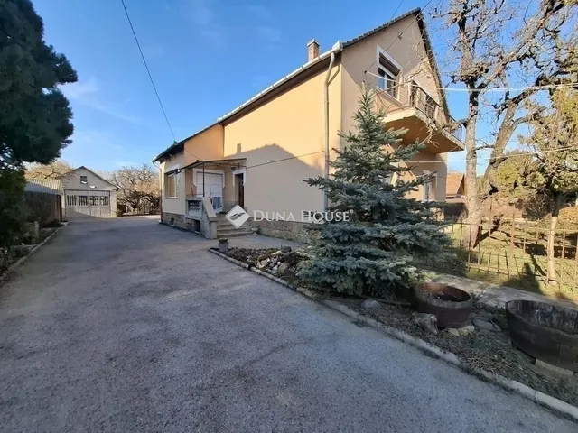 Eladó ház Budapest XVII. kerület, Rákoscsaba 217 nm