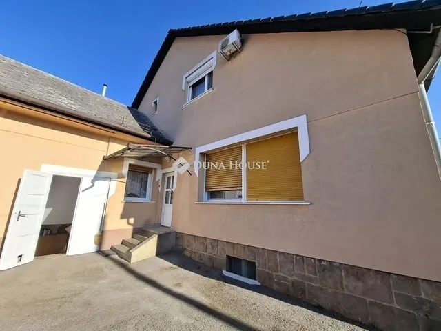 Eladó ház Budapest XVII. kerület, Rákoscsaba 217 nm