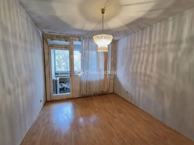 Eladó lakás Budapest III. kerület 66 nm